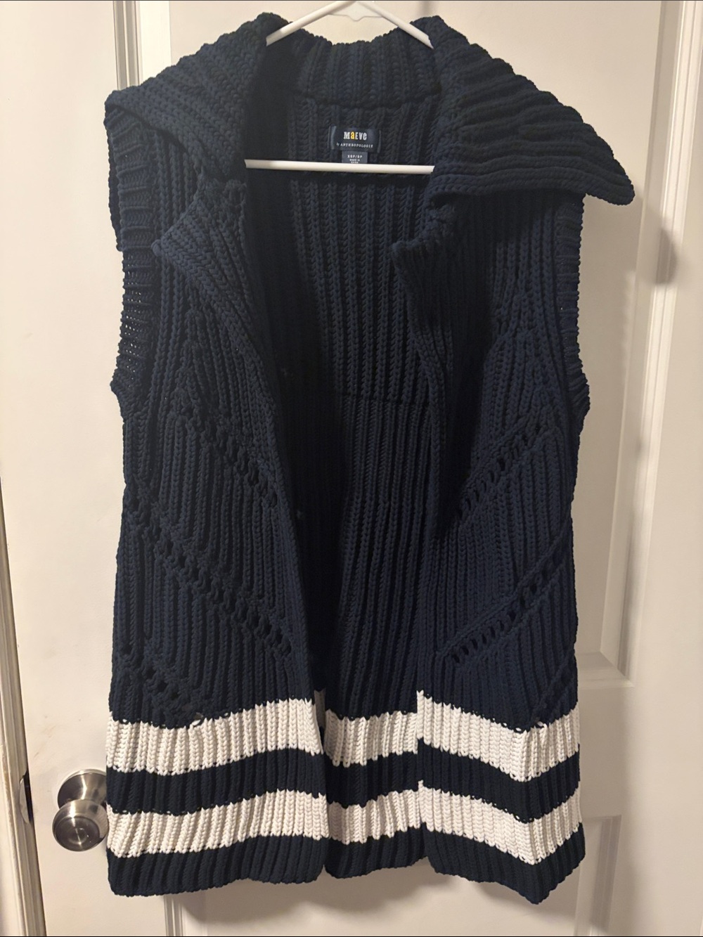 Maeve Navy and White Sleeveless Collared Knit Cardigan